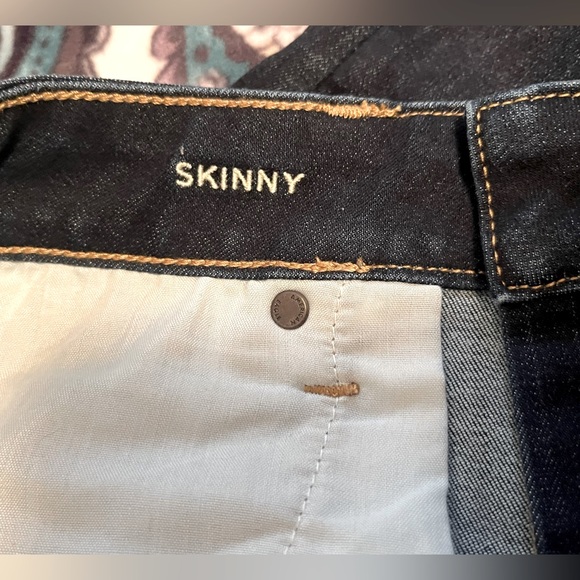 NWOT~American Eagle Skinny Jean’s - Picture 6 of 7